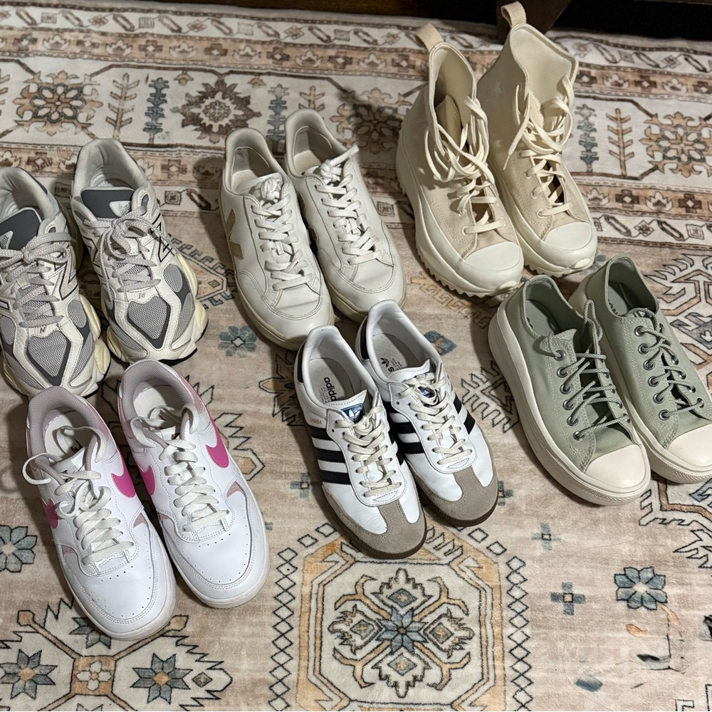 Nike White and Pink Women's Sneakers